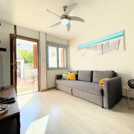 Vakantiehuis Casa Hibiscus El Chaparral By Villas&you Torrevieja